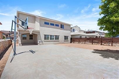 Building Photo - Large 2 story home with refrigerated air, huge backyard and Pets are Allowed.