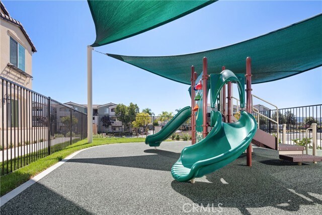 Building Photo - 24882 Padre Ct