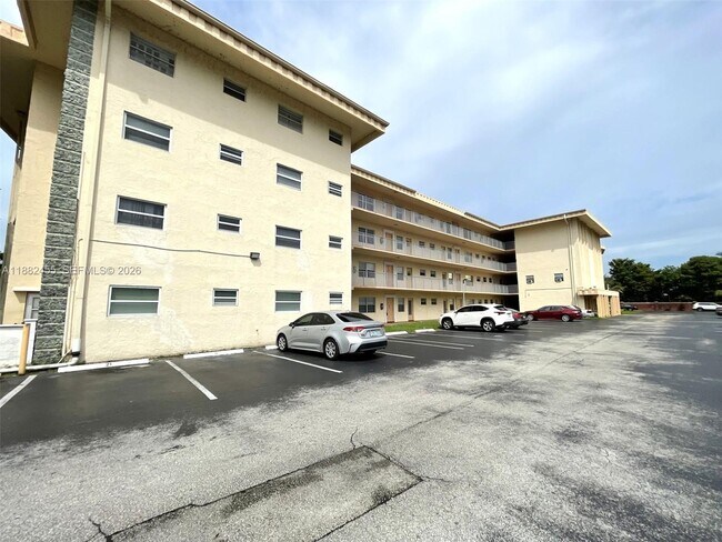 Building Photo - 4151 NW 41st St