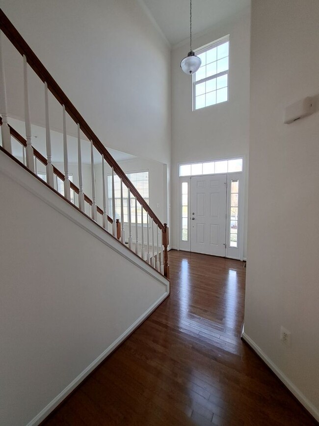 Building Photo - 17305 Madrillon Way