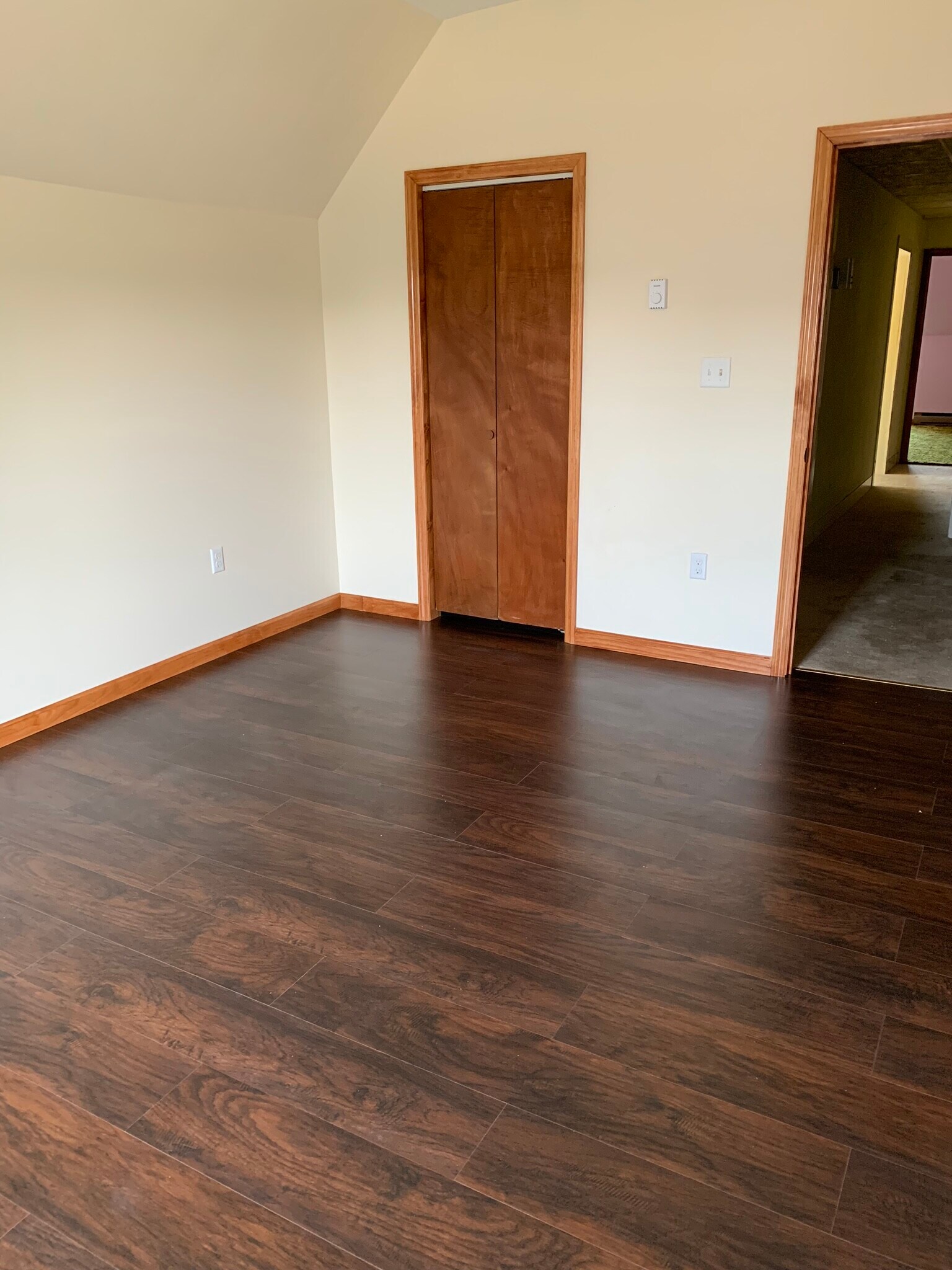 Building Photo - 816 Green Ridge St