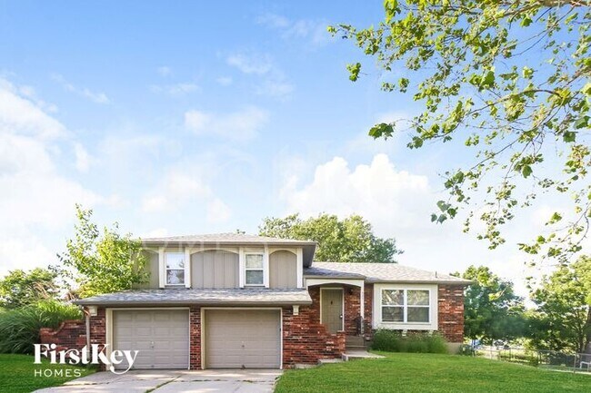 Primary Photo - 4501 NW Amesbury Pl