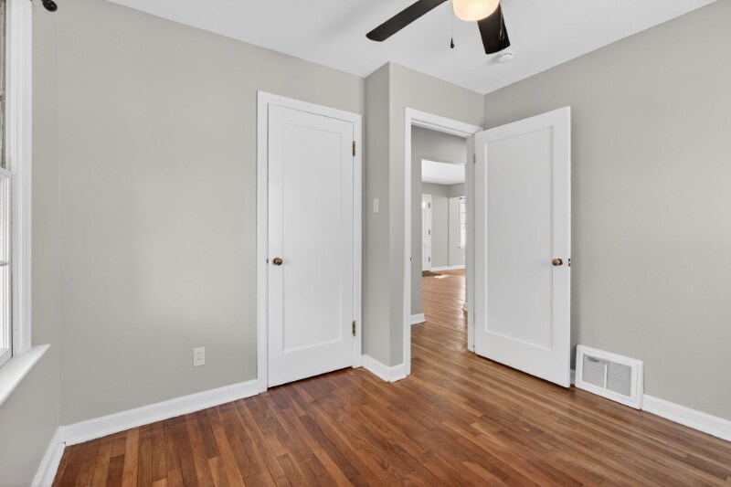 Building Photo - 10765 St Xavier Ln