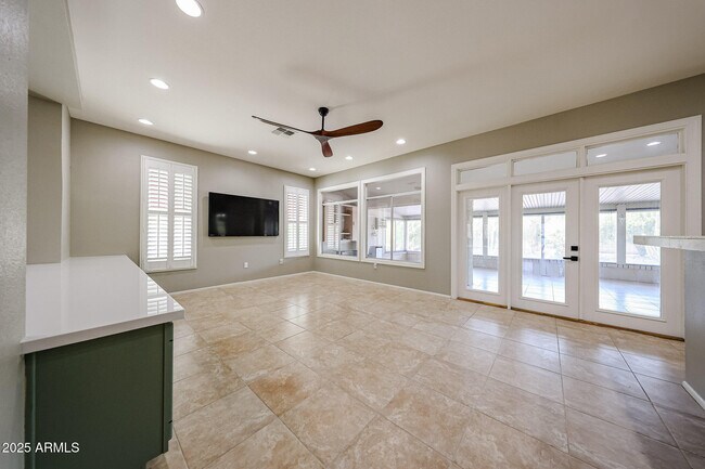 Building Photo - 13507 W Sky Hawk Dr