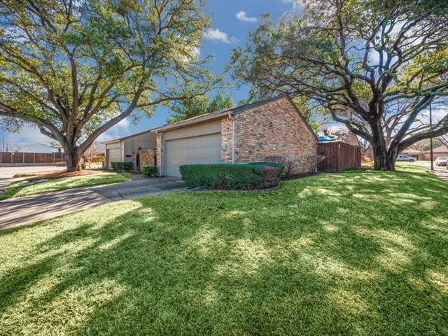 Building Photo - 9716 Highland View Dr