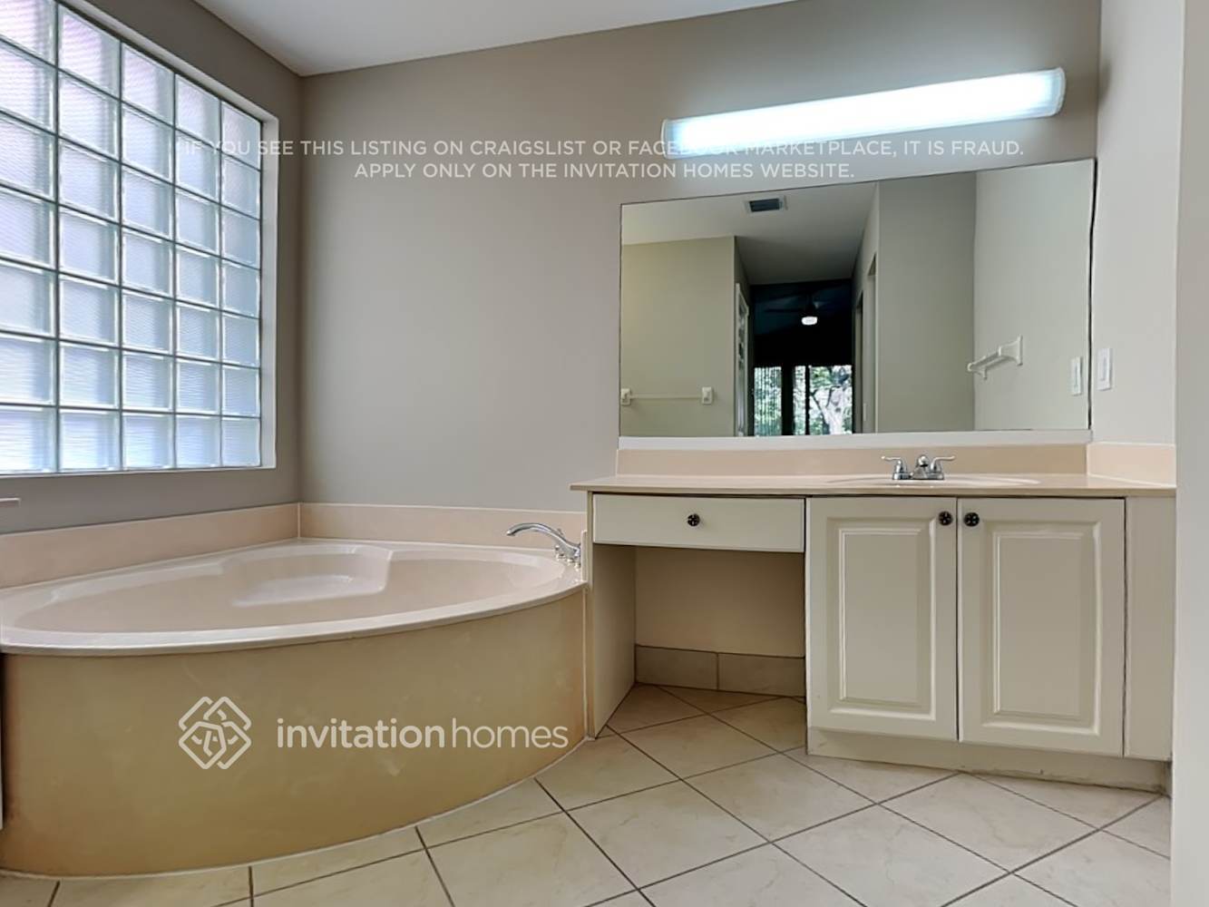 Building Photo - 15871 NW 14th Rd