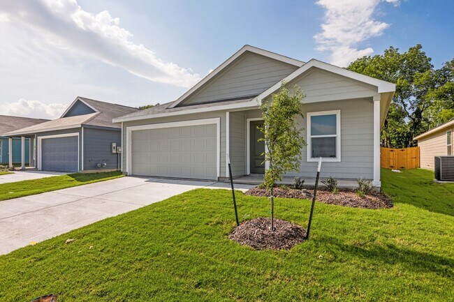 Primary Photo - 1025 MacNab Dr