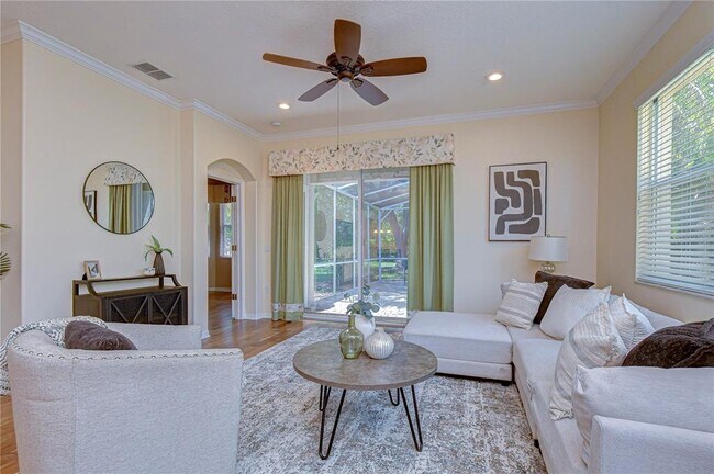 Building Photo - 8005 Shaddock Pl