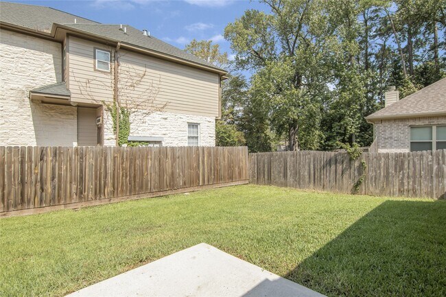 Building Photo - 3807 Springcrest Ln