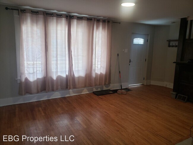 Building Photo - 3 br, 2 bath House - 209 Quincy Ave