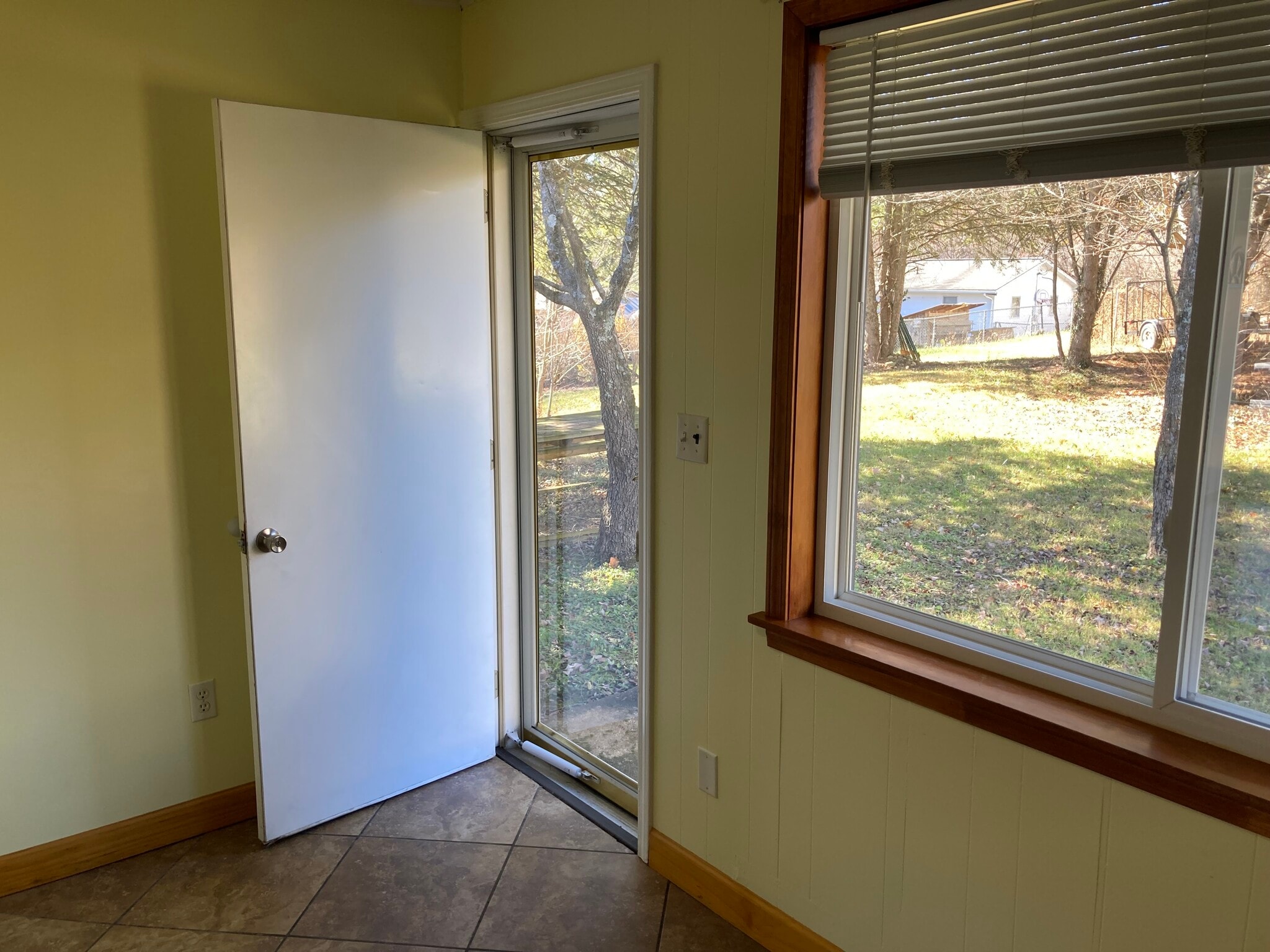 Building Photo - 119 Betterley Pl