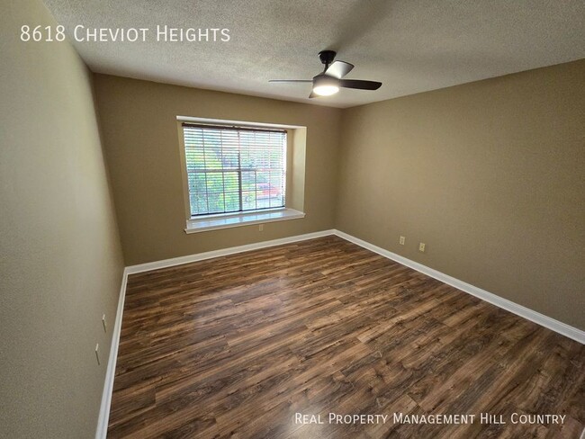 Building Photo - 8618 Cheviot Heights