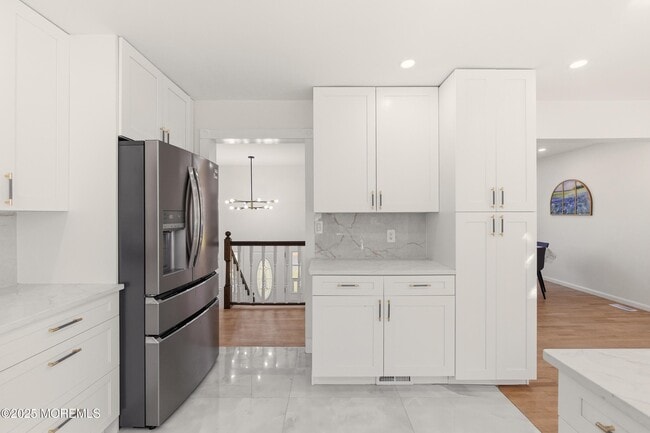 Building Photo - 75 Hickory Hill Rd