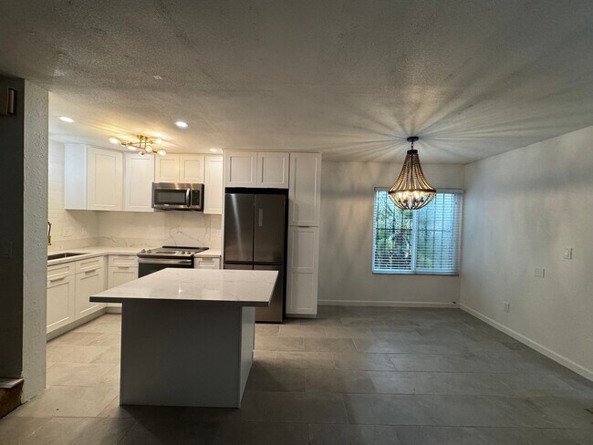 Primary Photo - 6728 Omega Dr