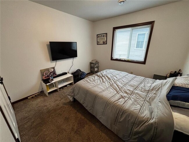 Building Photo - 4001 Iris Ct