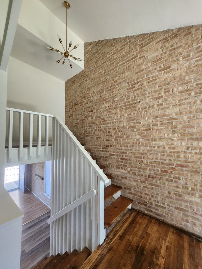Building Photo - 710 Concord Ln