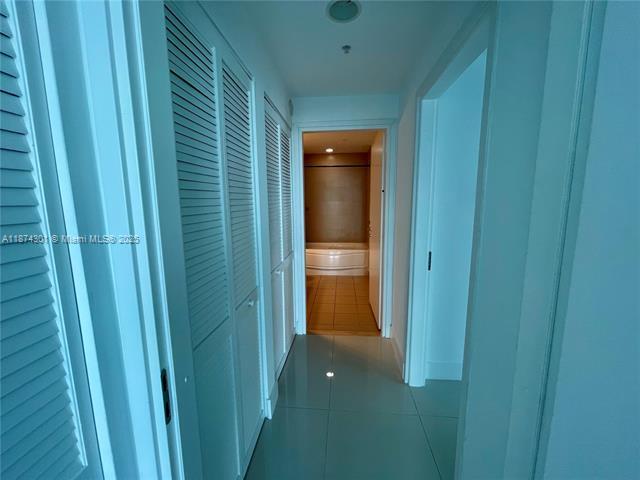 Building Photo - 300 S Biscayne Blvd