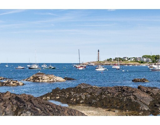 Building Photo - 147 Front St