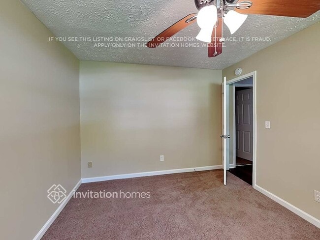 Building Photo - 1806 Oriole Trail