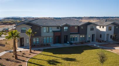Building Photo - 2655 E Gray Birch Dr