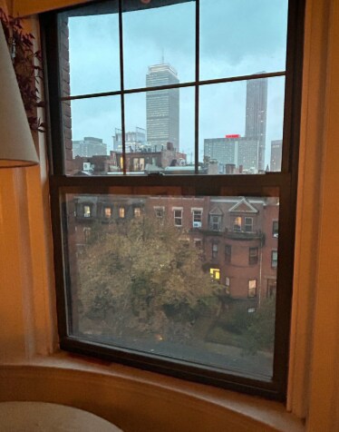 Building Photo - 464 Beacon St