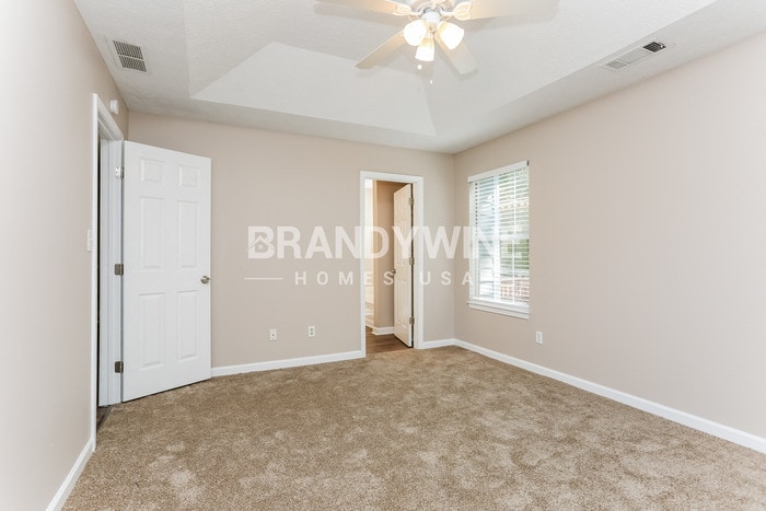 Building Photo - 329 Mill Glen Ct