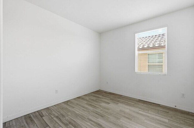 Building Photo - 13184 E Apex Mine Wy