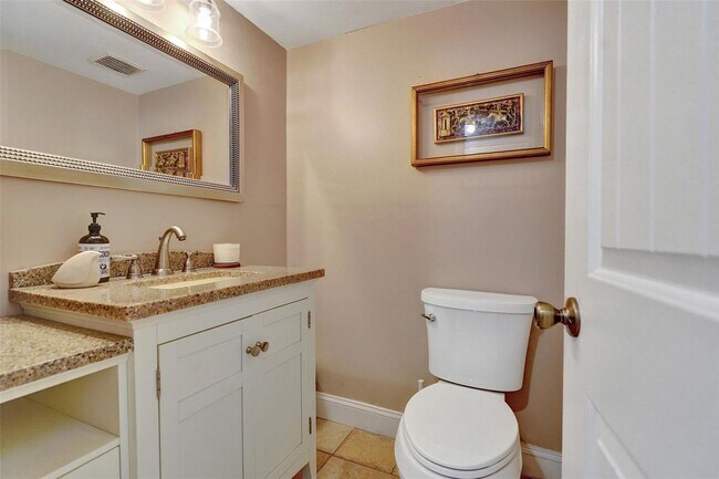 Building Photo - 2865 Egret Way