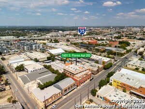 Building Photo - 1401 S Flores St