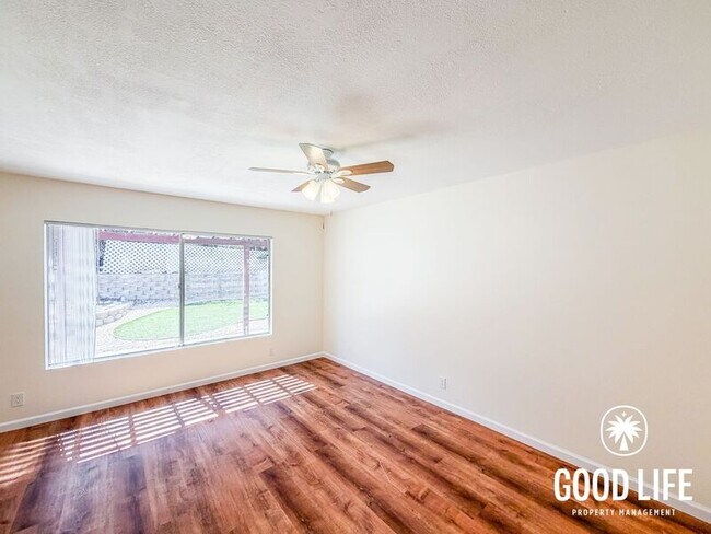Building Photo - 6645 Amberly St
