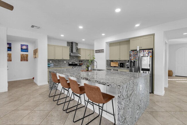 Building Photo - 82540 Lordsburg Dr