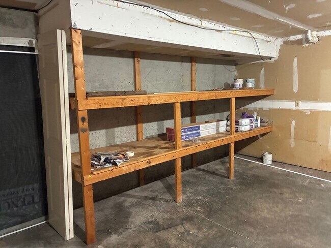 Building Photo - ***NEW Price***