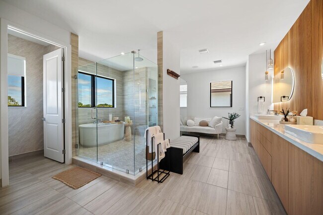 Building Photo - 5735 SW 104th Terrace