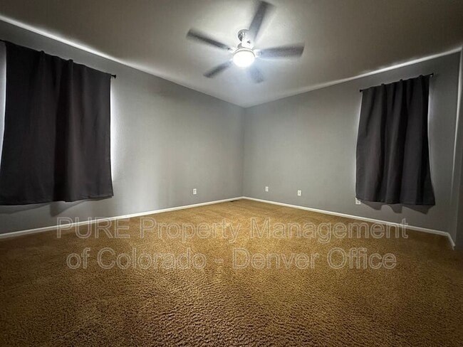 Building Photo - 8602 S Mallard Pl