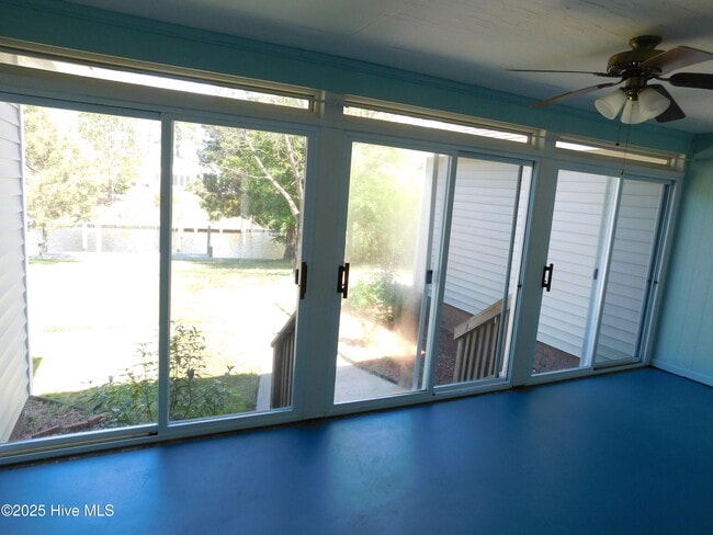 Building Photo - 6109 Schooner Ct
