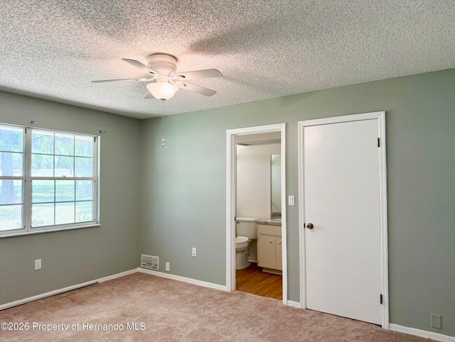 Building Photo - 3660 N Laurelwood Loop