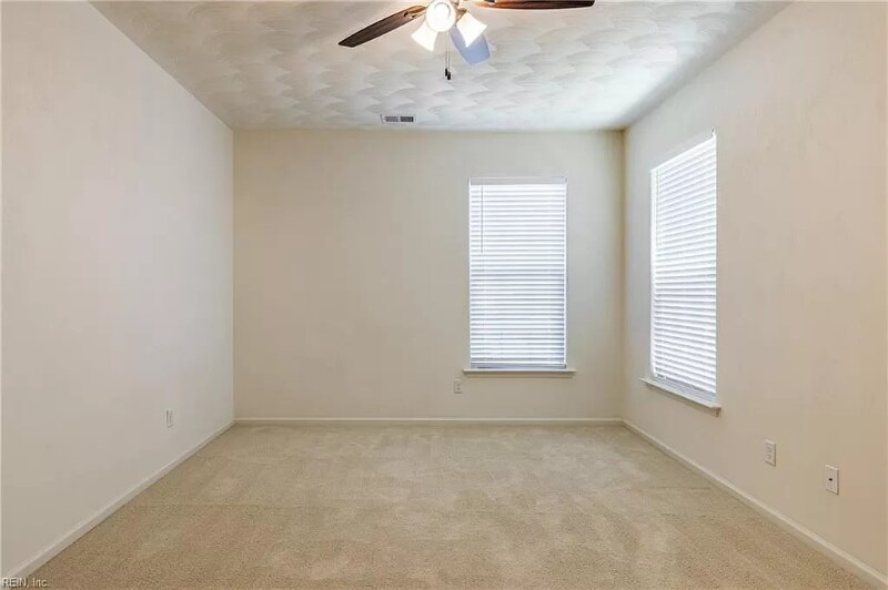Building Photo - 2166 Humphreys Dr