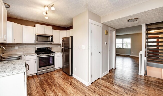 Building Photo - 922 Noddymill Ln E