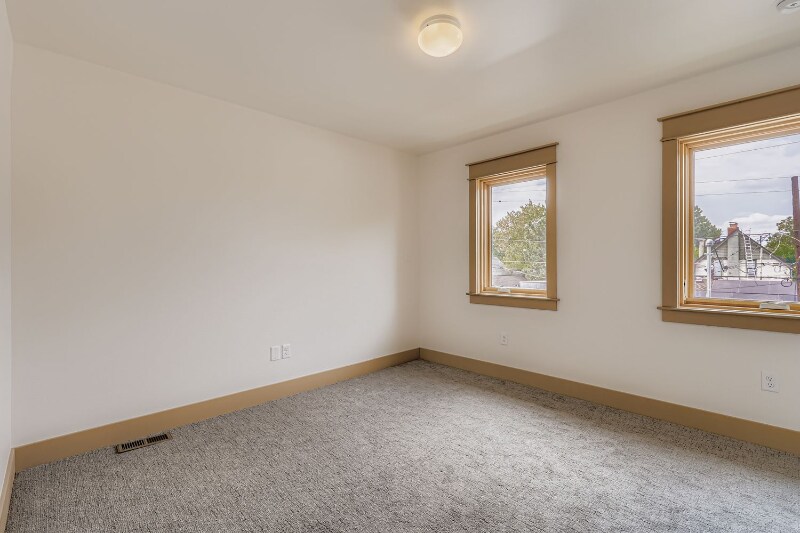 Building Photo - 53 Elati St