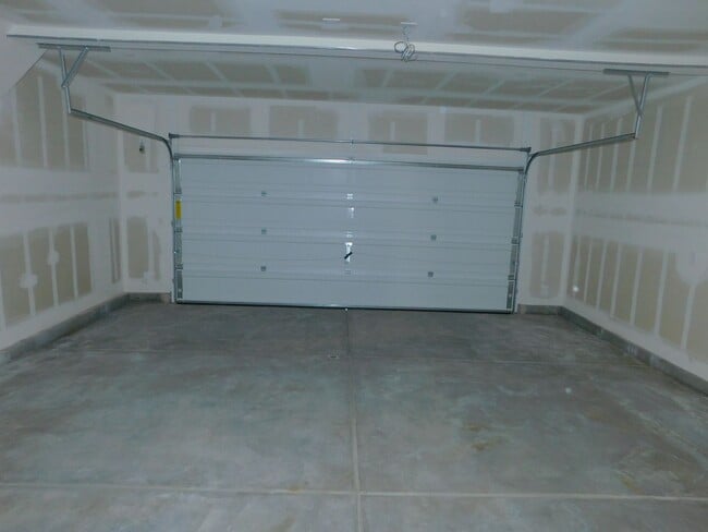 Building Photo - 1192 Mission View Ct