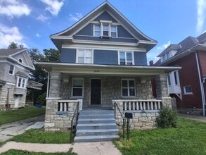 Building Photo - 2640 Victor St