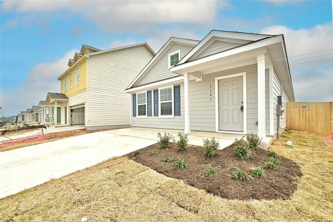 Building Photo - 1141 Catfish Ln