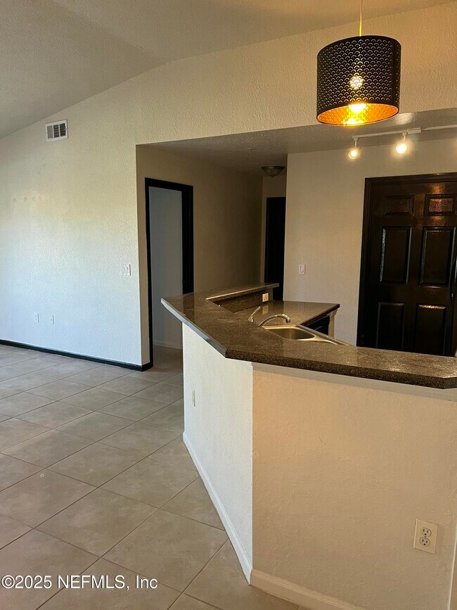 Building Photo - 425 Timberwalk Ct