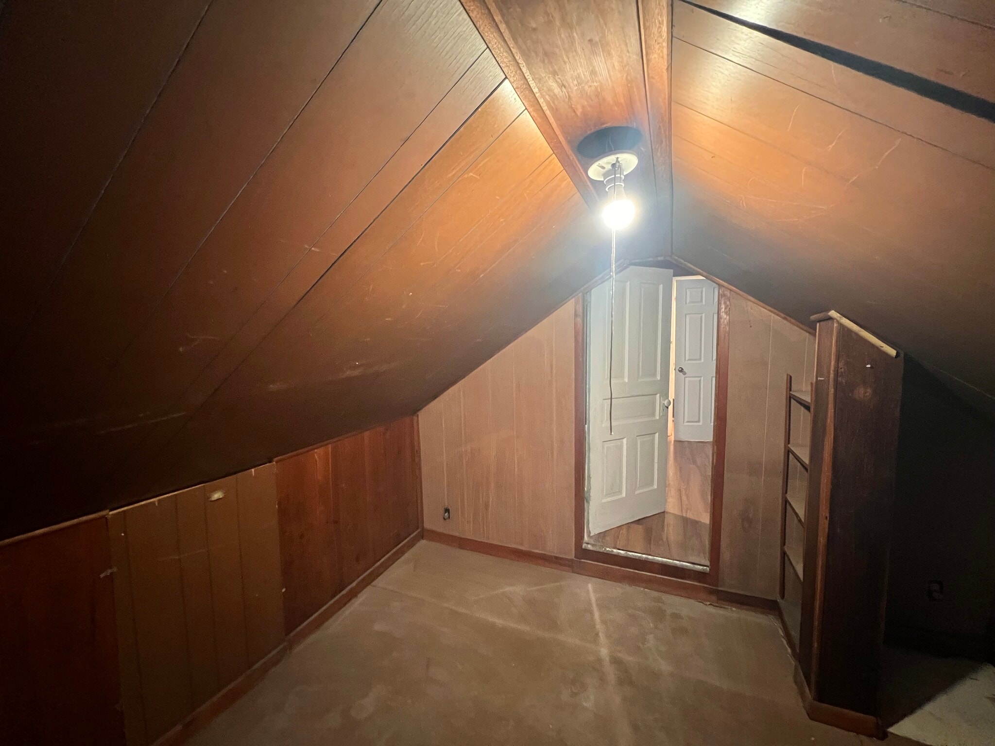 Building Photo - 2518 Hermansau St