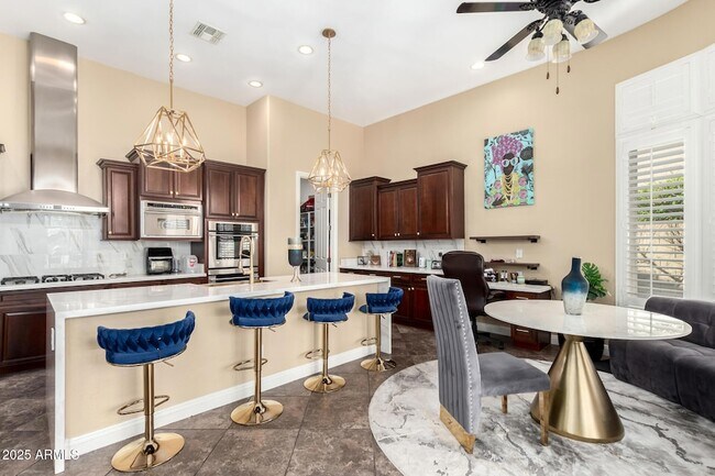 Building Photo - 4935 W Yearling Rd