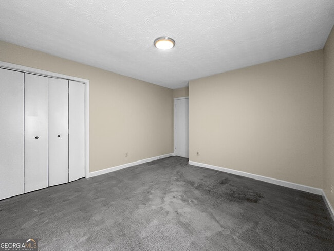 Building Photo - 1616 Golf Link Dr