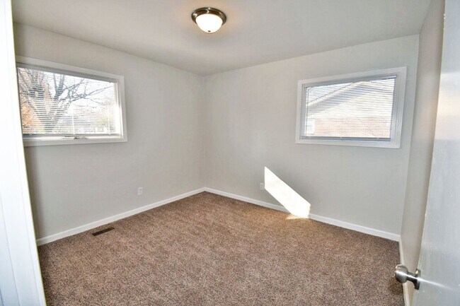 Building Photo - 3BR+bonus room home in North Murfreesboro, one level, Siegel Middle & High!