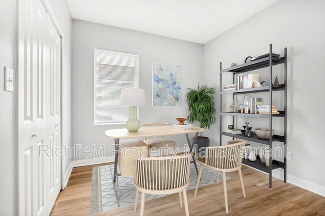 Building Photo - 25 N Drexel Ave