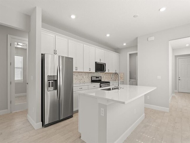 Building Photo - 4501 Nautilus Cir