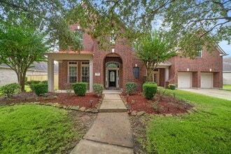 Building Photo - 23818 Enchanted Crossing